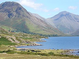 Yewbarrow ve Great Gable.jpg