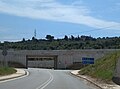 Άποψη του υπό κατασκευή (2018) νέου σιδηρόδρομου Αθήνας-Πάτρας στο ύψος των Σελιανιτίκων.