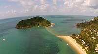 Mae Haad strand en Koh Ma eilandje bij vloed