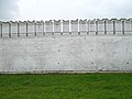 Миниатюра для Файл:Стена далматовского монастыря.JPG