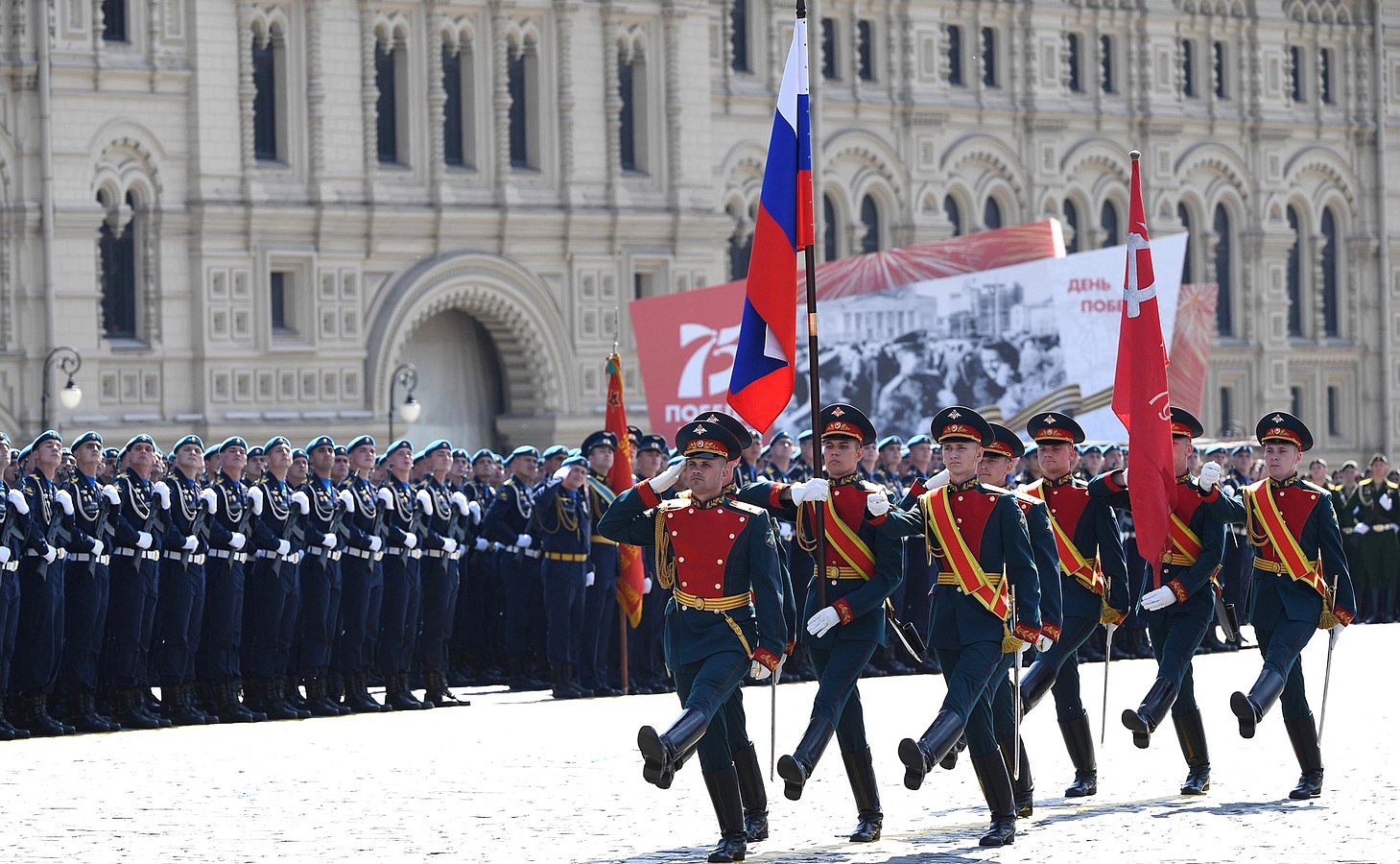 военный парад на красной площади в москве