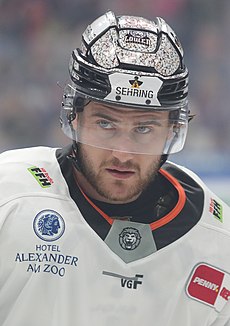 2022-09-25 Eisbaren Berlin gegen Lowen Frankfurt (Deutsche Eishockey-Liga 2022-23) by Sandro Halank-007.jpg