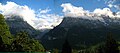 Deutsch: Blick aus SYHA Hostel, Grindelwald, Schweiz English: View from SYHA Hostel, Grindelwald, Switzerland Camera location 46° 37′ 43.9″ N, 8° 01′ 38.8″ E    View all coordinates using: OpenStreetMap