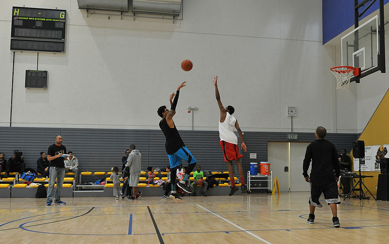 File:AAHM makes slam dunk at Ramstein 150214-F-ZC075-127.jpg