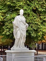 Agrippine door Robert Doisy, Jardin des Tuileries 01.jpg