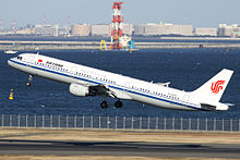 Air China A321-200(B-6555) (5342185077).jpg