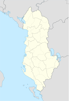 Mapa konturowa Albanii, w centrum znajduje się punkt z opisem „Stadiumi Elbasan Arena”