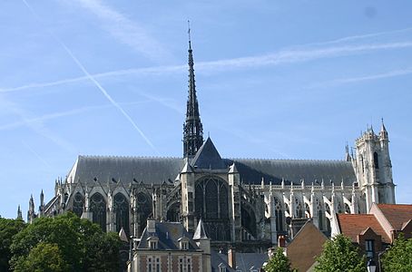 Façade nord de la cathédrale.