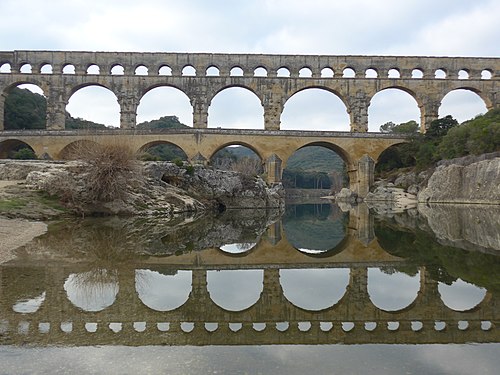 Roman aqueduct, the Pont du Gard