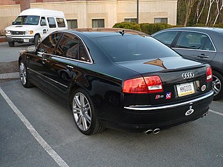 Audi S8 (D3)