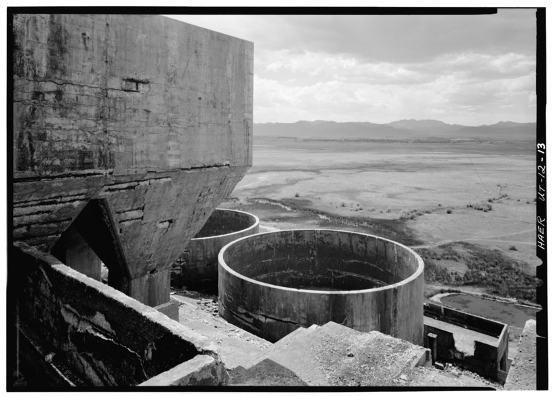 File:August, 1971. GENERAL VIEW FROM NE. - Tintic Standard Reduction Mill, Warm Springs Mountain, Goshen, Utah County, UT HAER UTAH,25-GOSH,1-13.tif