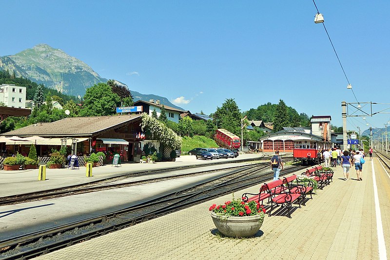 File:Bahnhof Jenbach - Achenseebahn, 2014 (02).JPG