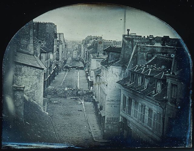 Barricades on rue Saint-Maur (1848), the first photo used to illustrate a newspaper story