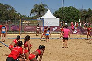 Deutsch: Beachhandball bei den Olympischen Jugendspielen 2018; Tag 4, 10. Oktober 2018; Mädchen, Vorrunde, Gruppe A - Mauritius-Russland 0:2 English: Beach handball at the 2018 Summer Youth Olympics at 10 October 2018 – Girls Preliminary Round Group A – Mauritius-Russia 0:2