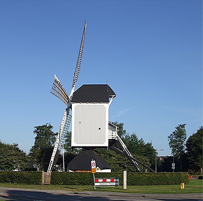 Hoe gaan naar Standerdmolen Bergeijk met het openbaar vervoer - Over de plek