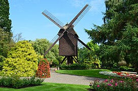 Moulin dans le parc