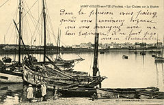 Boutain SaintGilles port bateaux.jpg