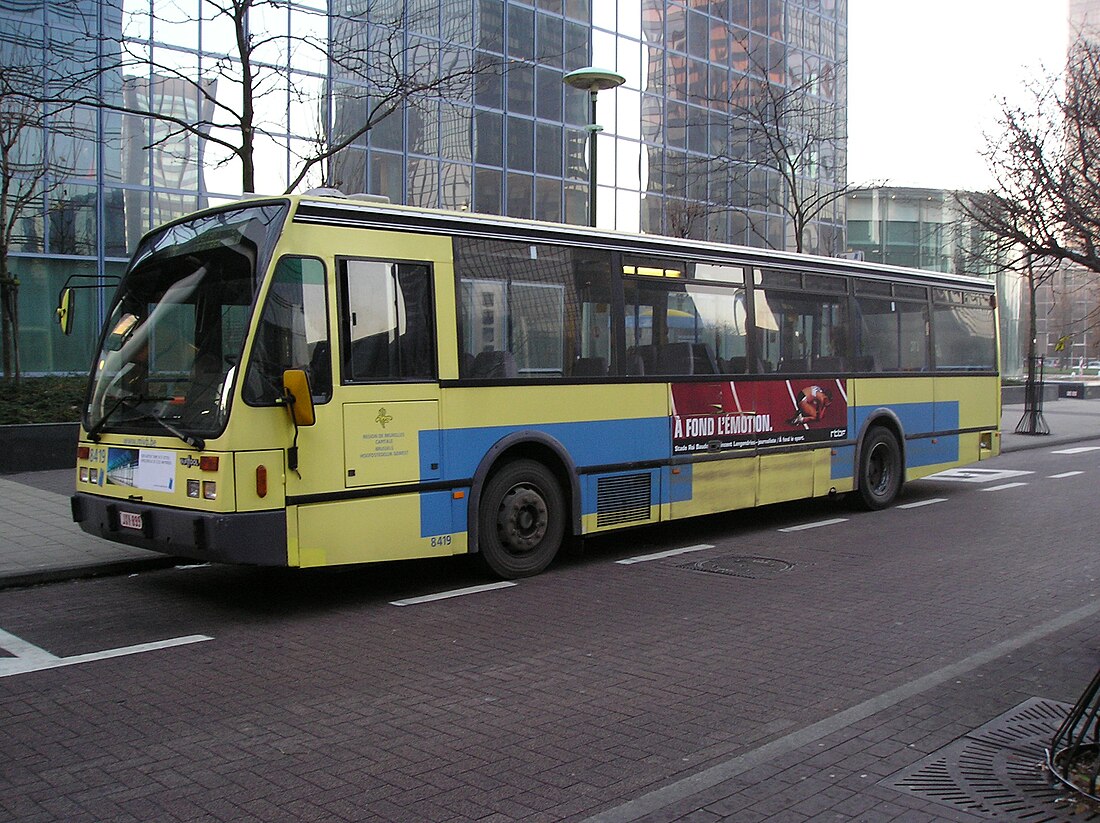 Van Hool A500