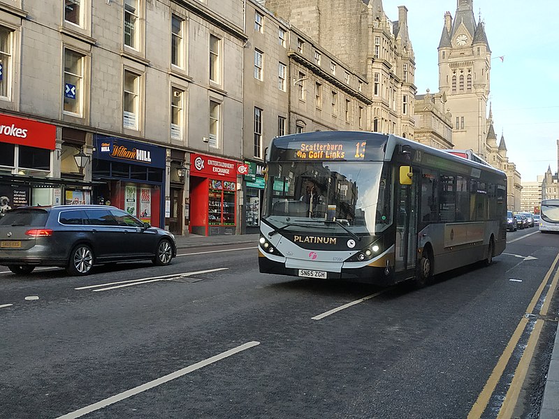 File:Bus in Aberdeen, First - line 13.jpg