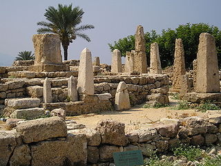 Le « temple aux obélisques » de Byblos (Liban), v. XVIe siècle av. J.-C.