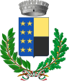 切瓦新堡徽章