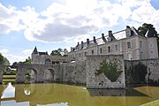 Zamek Saint-Denis-sur-Loire-9.JPG