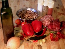 Ingredients for chili con carne