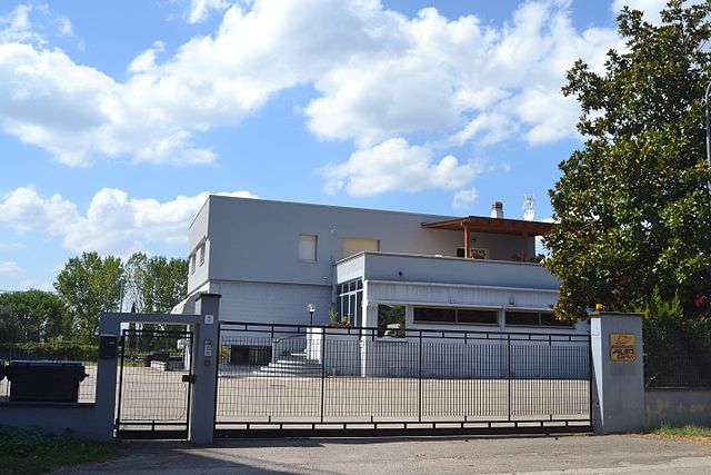 Headquarters of Coloni Motorsport in Passignano sul Trasimeno (2016)