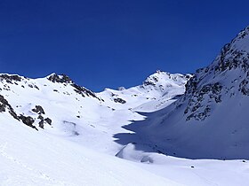 Vue du glacier sous la pointe de Thorens, en hiver.