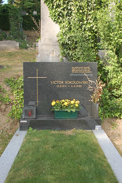 File:Dornbacher Friedhof - Victor Sokolowski.jpg