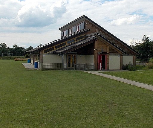 Picture of Eastington Community Centre courtesy of Wikimedia Commons contributors - click for full credit