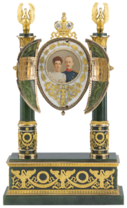 Empire néphrite Fabergé egg.png