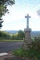 Français : Croix de chemin à l'entrée du Masseguin, hameau de la commune de Bagnols-les-Bains en Lozère