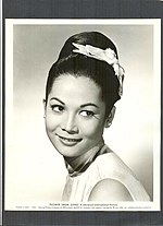 Thumbnail for File:Flower Drum Song (1961) Press Photo of Nancy Kwan.jpg