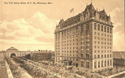 The hotel in 1913