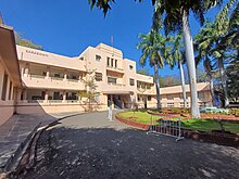 Full view of Saraswati building, ILS Law College, Pune.jpg