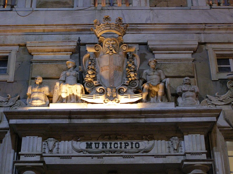 File:Genova Palazzo Doria Tursi portal noc.jpg