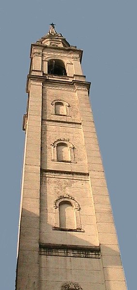 File:Gussola - Borgolieto - Chiesa di San Benedetto - Campanile.jpg