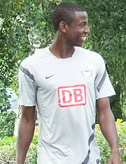 Adrián Ramos entrenando con el Hertha Berlín.