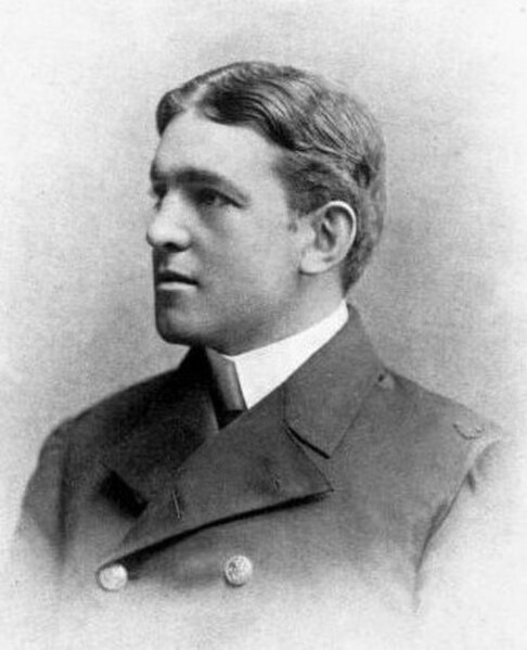 Shackleton in 1901, aged 27