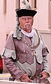 File:Historische Kleidung beim Volksfest Lößnitzer Salzmarkt. Sachsen. 2H1A0501WI.jpg