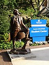 Hofstra University, Jefferson statue (cropped).jpg