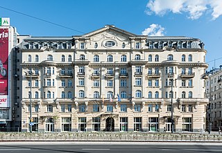 <span class="mw-page-title-main">Hotel Polonia Palace</span> Building in Warsaw, Poland