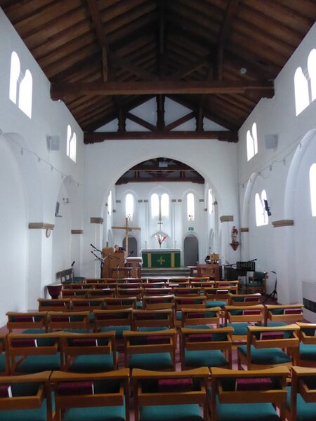 File:Inside St George, Little Chalfont (b) - geograph.org.uk - 5074134.jpg