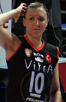 Jordan Larson 10 Eczacıbaşı VitrA TWVL 20180426 (bijgesneden).jpg