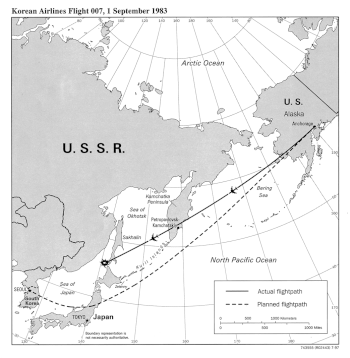 La mappa mostra la divergenza della rotta effettivamente seguita (linea continua) da quella programmata (linea tratteggiata).