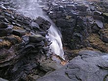 Kinder Downfall in spate.