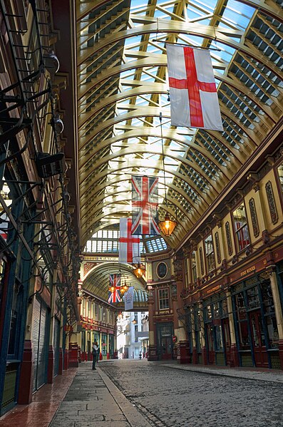 File:Leadenhall Market (9118621675).jpg