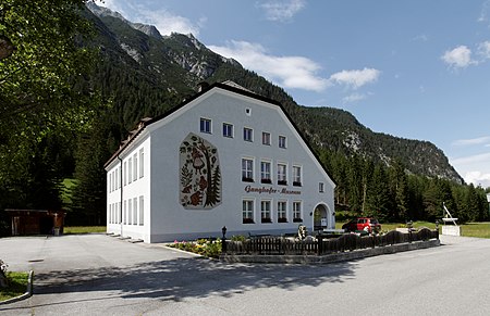 Leutasch Kirchplatzl Ganghofermuseum