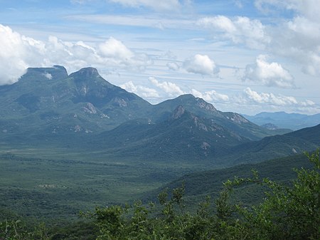 منظر لسلسلة جبال سارا دا ليبا في مقاطعة هويلا